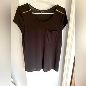 Women’s Express top